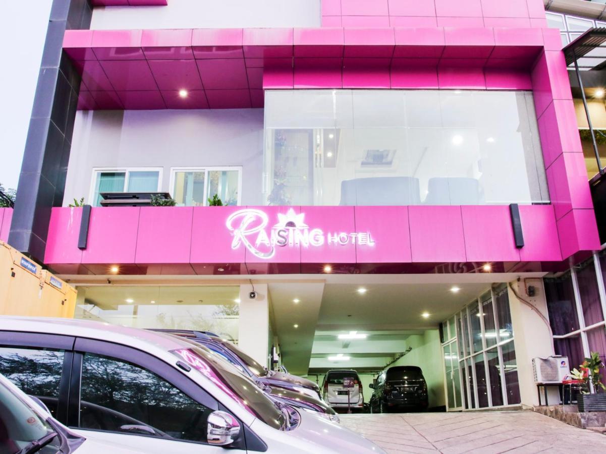 Vaccinated Staff - Capital O 454 Raising Hotel 马卡萨 外观 照片